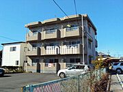 天竜川駅より徒歩25分 築32年6ヶ月 3階建の賃貸物件