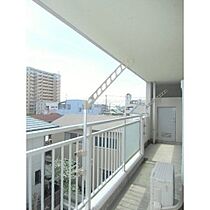 ソラーナ沼津  ｜ 静岡県沼津市三園町（賃貸マンション3LDK・2階・82.09㎡） その7