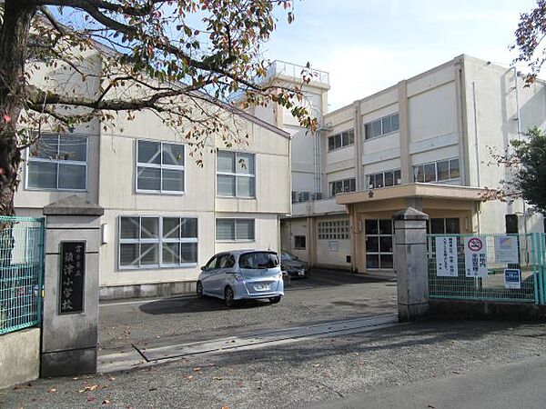 画像26:小学校「市立須津小学校まで1500m」
