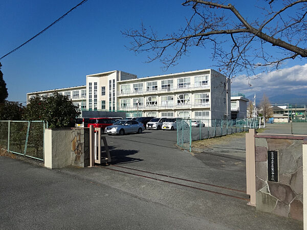 画像25:中学校「富士市立吉原第一中学校まで282m」