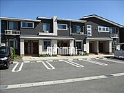 岐阜駅よりバス17分 徒歩9分 築8年2ヶ月 2階建の賃貸物件