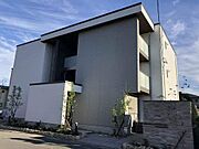 岐阜駅よりバス23分 徒歩1分 3階 築5年2ヶ月の賃貸物件