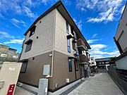 サンプラス 3階 築3年11ヶ月の賃貸物件