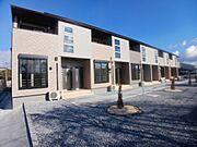 岐阜駅よりバス30分 徒歩6分 新築 2階建の賃貸物件