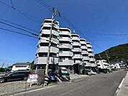 エステート長森 6階 築30年の賃貸物件