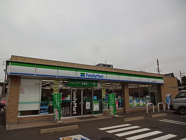 画像23:コンビニ「ファミリーマートまで370m」