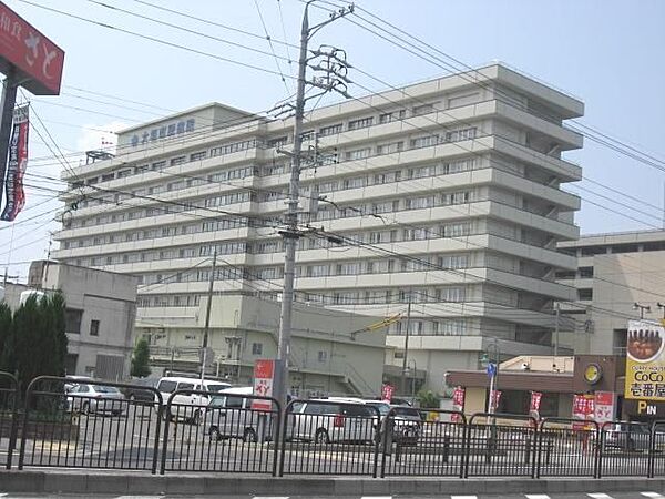 病院「大垣市民病院まで735m」