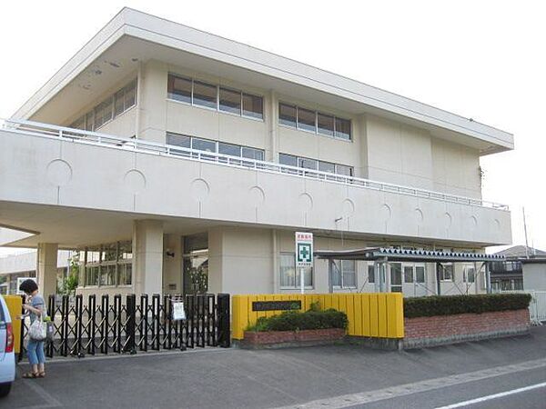 画像25:幼稚園、保育園「神戸町立神戸幼児園まで1251m」
