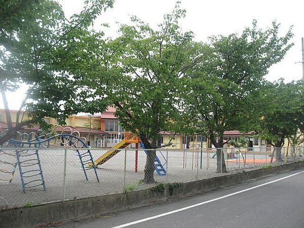 画像24:幼稚園、保育園「垂井町立表佐幼稚園まで1066m」