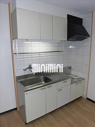 クリスタルハイム_内装_1