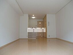 アンティエーヌモナリエ　A 1階ワンルームのリビング/ダイニング