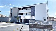 名電各務原駅より徒歩1分 築4年5ヶ月 3階建の賃貸物件