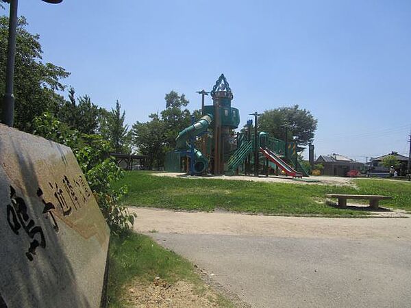 画像28:公園「鳴子近隣公園まで1621m」