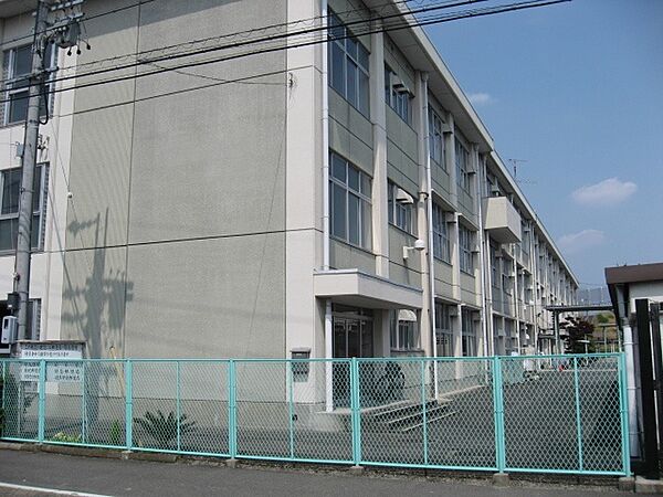 画像23:小学校「岐阜市立合渡小学校まで1277m」