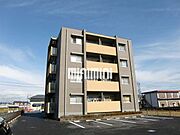 穂積駅より徒歩40分 築21年10ヶ月 4階建の賃貸物件