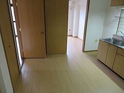 クリスタルガーデンII 3階3DKのリビング/ダイニング