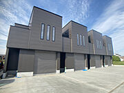 穂積駅より徒歩26分 築2年9ヶ月 1階建の賃貸物件