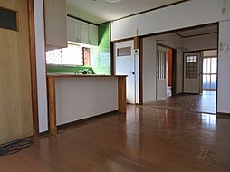 牛牧貸家1293 1 1階5DKのリビング/ダイニング