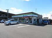 コンビニ「ファミリーマート瑞穂稲里店まで660m」