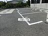 駐車場：広くて駐車しやすいですね