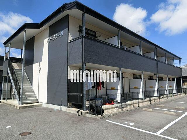 2 / 11