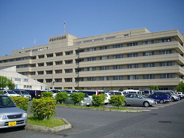 画像21:病院「総合病院中津川市民病院まで1300m」