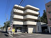 せきてらす前駅より徒歩35分 築29年5ヶ月 4階建の賃貸物件