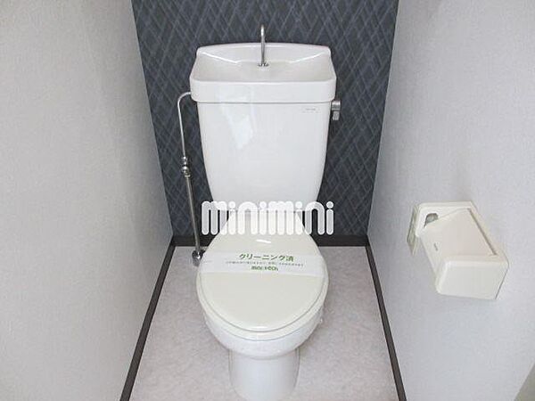 画像7:アクセントクロス付トイレ