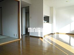 ステイツ四日市 4階3LDKのリビング/ダイニング