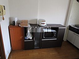 新浜町シェアハウス 1 1階ワンルームのリビング/ダイニング