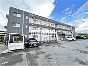 大安駅より徒歩40分 築10年5ヶ月 3階建の賃貸物件