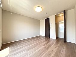 近鉄名古屋線 霞ヶ浦駅 徒歩15分の賃貸アパート 2階1Kのリビング/ダイニング