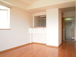 ララス　アンベリール 2階1LDKのリビング/ダイニング