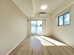 プレイズシード四日市 701 7階1Kのリビング/ダイニング