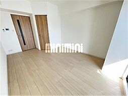 近鉄名古屋線 近鉄四日市駅 徒歩12分の賃貸マンション 13階1Kのリビング/ダイニング