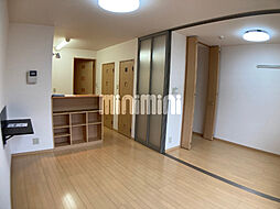 ポートサイドカクサン 1階1LDKのリビング/ダイニング