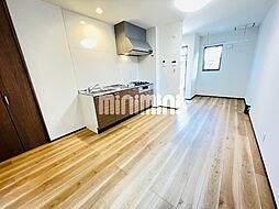 エトワール白梅 101 1階1LDKのリビング/ダイニング