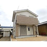 富田浜駅より徒歩8分 築11年6ヶ月 2階建の賃貸物件