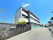 近鉄富田駅より徒歩18分 3階 築7年の賃貸物件