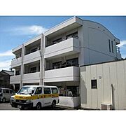 暁学園前駅より徒歩6分 築37年7ヶ月 3階建の賃貸物件