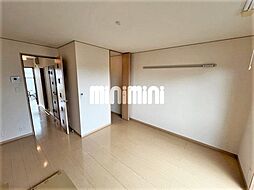 ブランドール 1階1Kのリビング/ダイニング