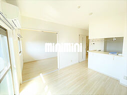 la perle 3階1LDKのリビング/ダイニング