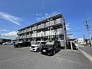 久居駅より徒歩9分 築24年1ヶ月 3階建の賃貸物件