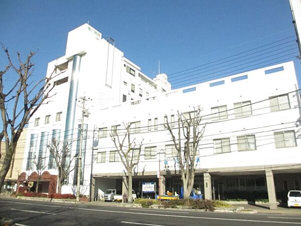 画像17:病院「誠仁会塩川病院まで1100m」