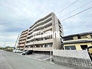 VIAEMILIA 6階 築28年の賃貸物件