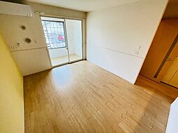 タルタルーガI 1階1LDKのリビング/ダイニング