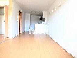 ラ・ルーチェＣ 2階2LDKのリビング/ダイニング