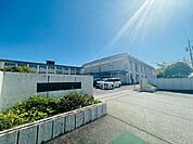 中学校「鈴鹿市立創徳中学校まで1523m」
