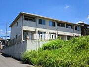 桑名駅よりバス16分 徒歩3分 築17年5ヶ月 2階建の賃貸物件