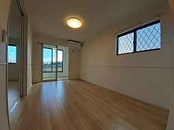 ラ・プルミエール和貴　B 106